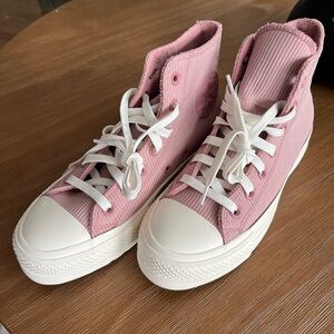 Platform High-Top Converse